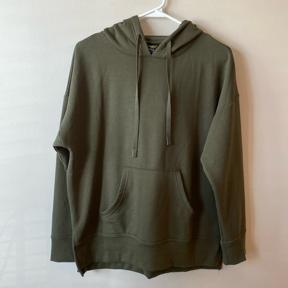 Hooded Sweat Shirt